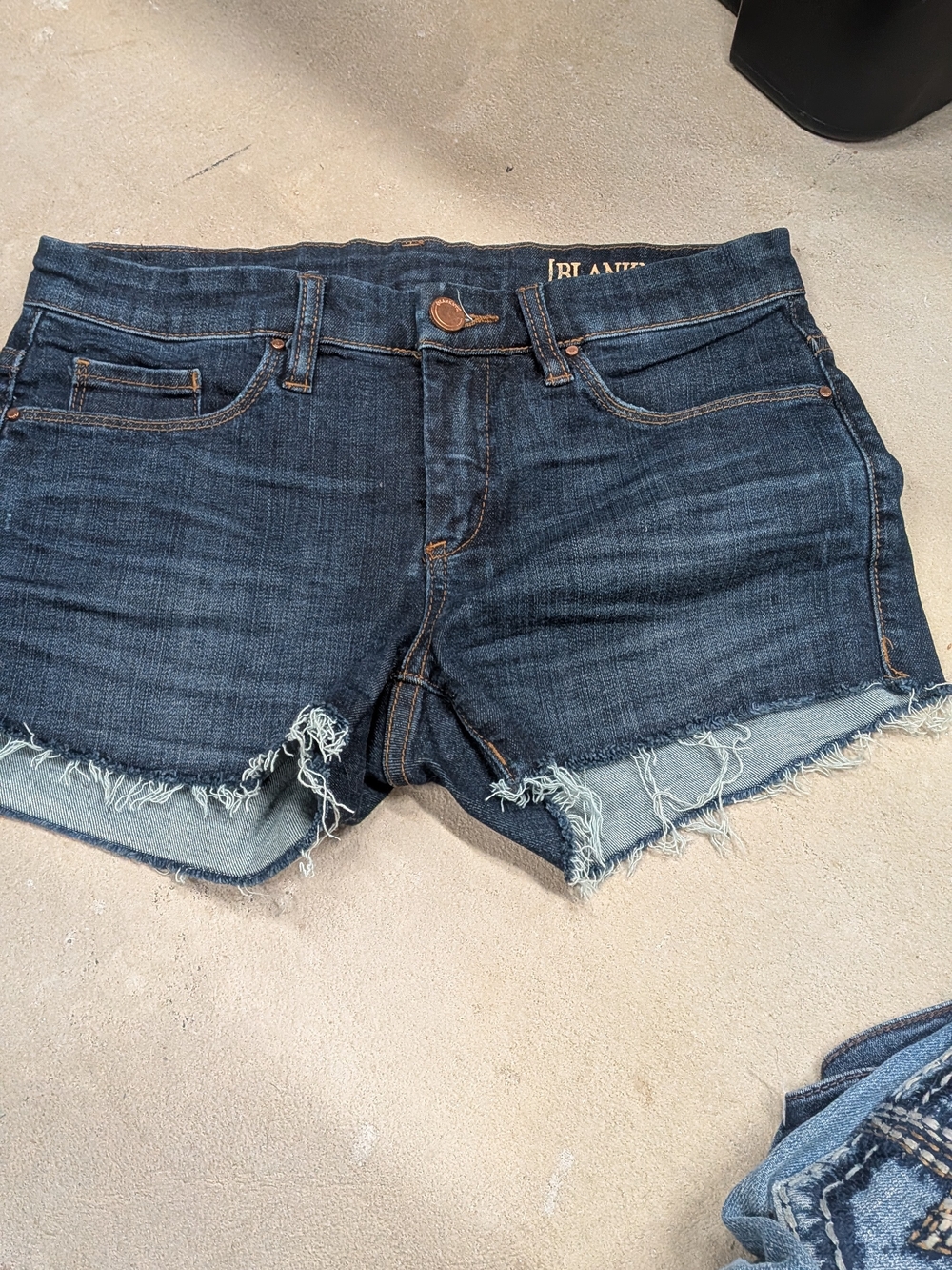 Blank NYC Dark Blue Distressed Denim Cutoff Shorts 25 STRETCH
